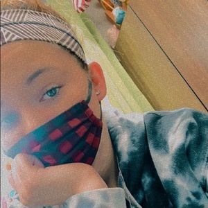 Meet your Posher, Briley